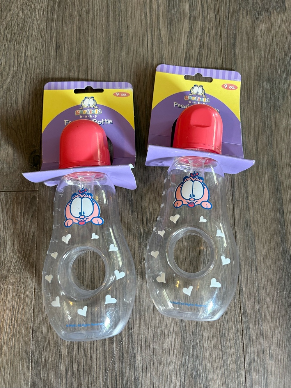 VINTAGE Garfield baby  Feeding Bottle with Pink Cap and Heart Design. Set of 2!